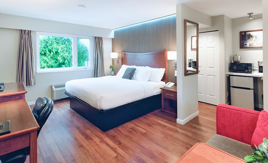 Standard King Room (3)